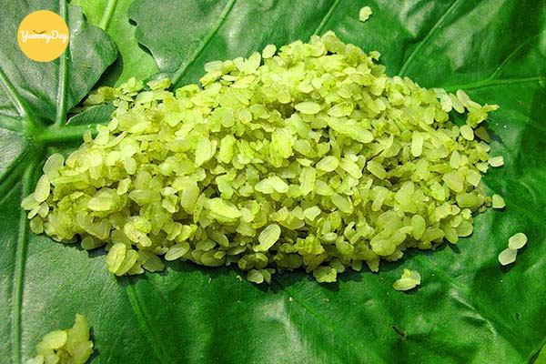 tôm chiên cốm dẹp đẹp mắt