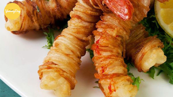 Tôm cuộn khoai tây chiên nhìn là muốn ăn