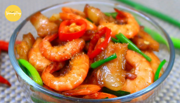 Thành phẩm tôm rim mặn nhìn là thèm