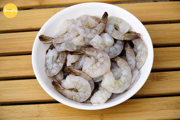 Sơ chế tôm