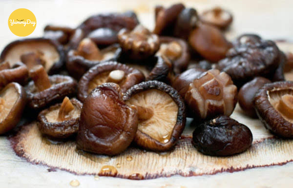 Có thể thêm nấm tăng thêm hương vị cho món