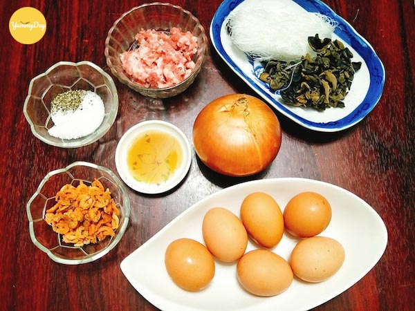 Nguyên liệu làm trứng hấp thịt