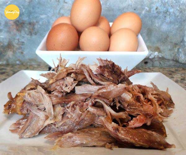 Hạn chế ăn thịt vịt cùng với trứng gà