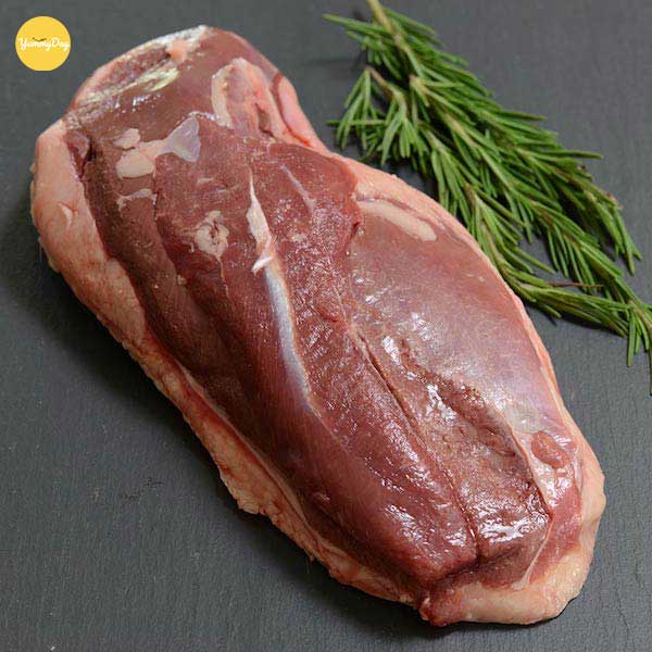 Bạn nên chọn vịt mới mổ, nhìn xem vịt còn độ tươi ngon hay không