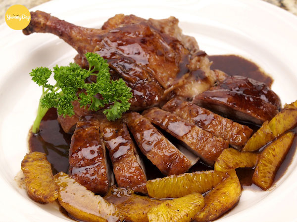 Bắt tay ngay vào làm vịt nấu cam thôi nào!