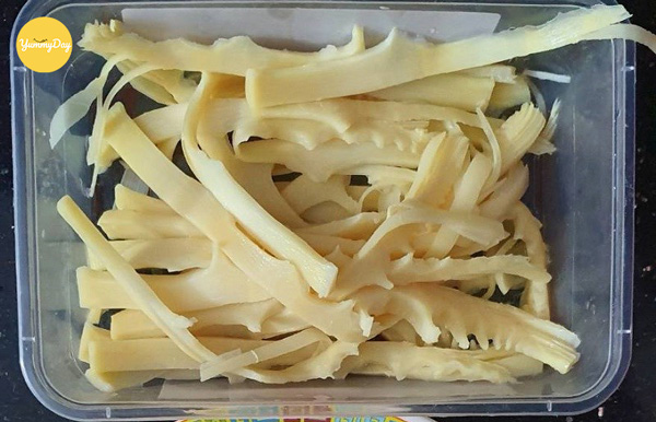 Có thể thêm măng tươi tuỳ khẩu vị